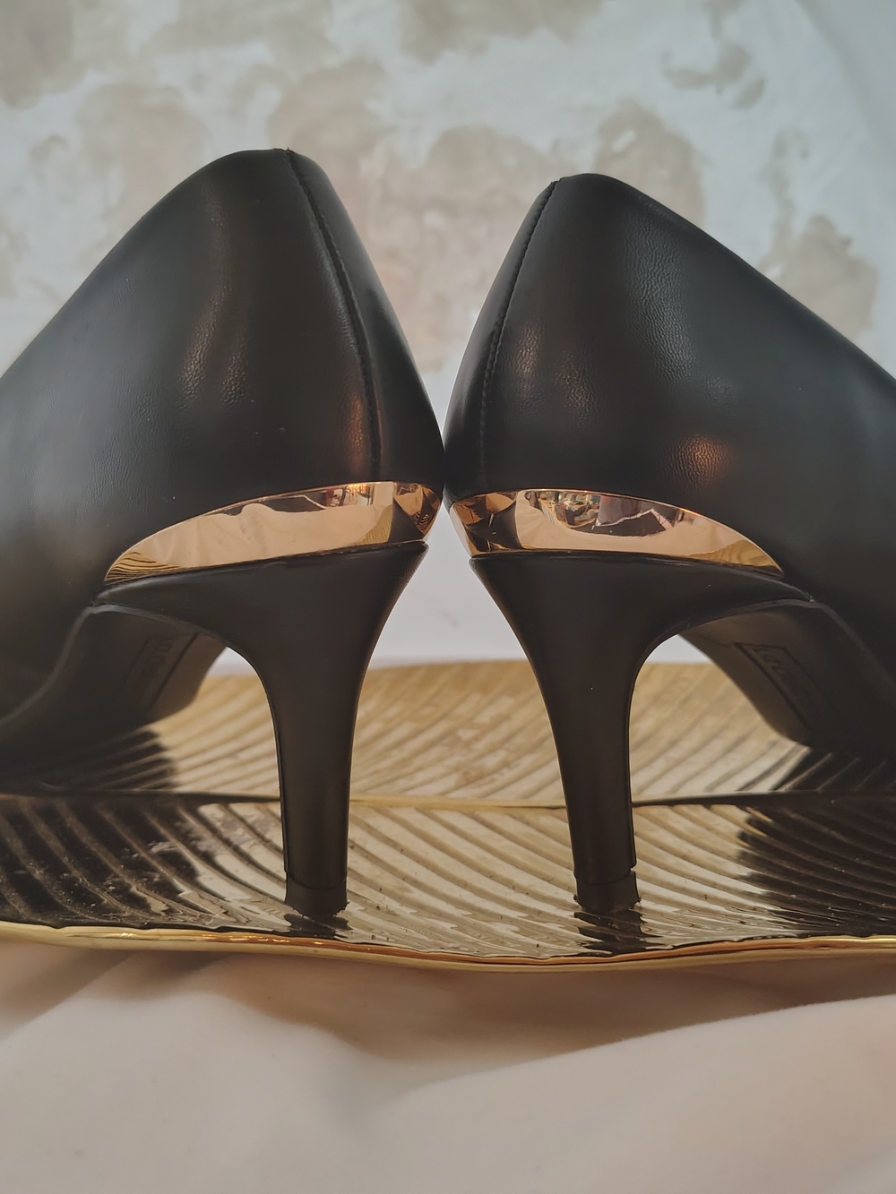 Liz Claiborne Black Pumps with Gold Heel Trim
